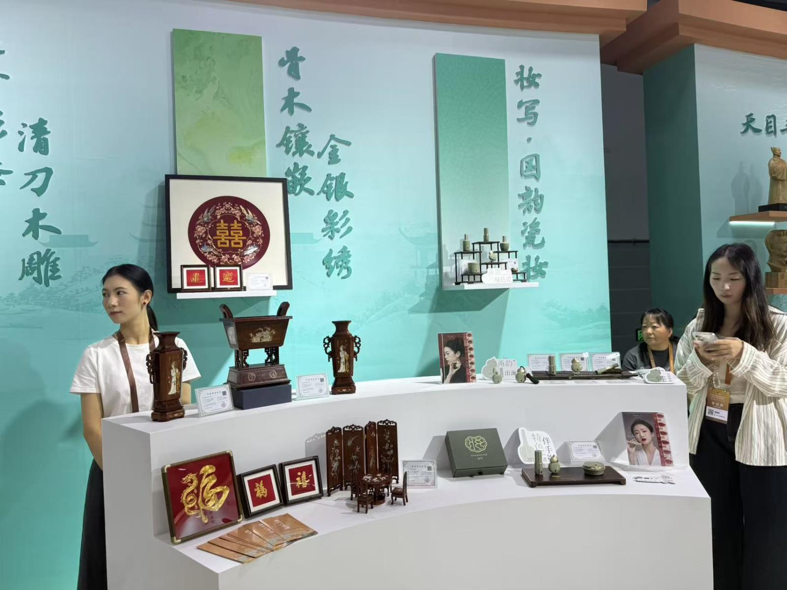 7933bbedaedeef9e3fa6bfb8825a24e4.jpg 7933bbedaedeef9e3fa6bfb8825a24e4.jpg